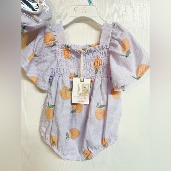 Jessica Simpson Infant Romper Lavender Oranges Hat Sunglasses Size 6/9m NWT - Picture 2 of 5